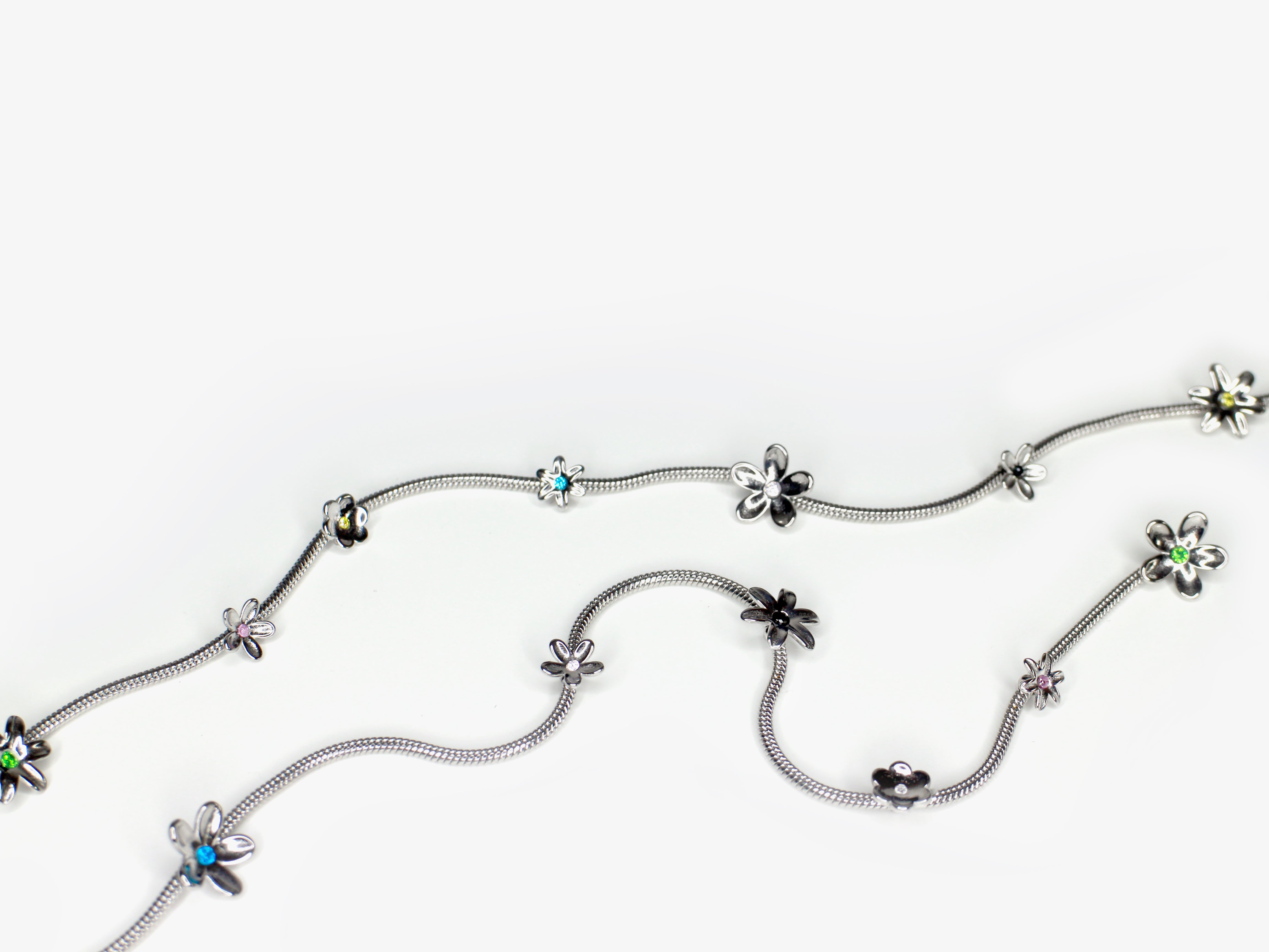 Blossom Bolo